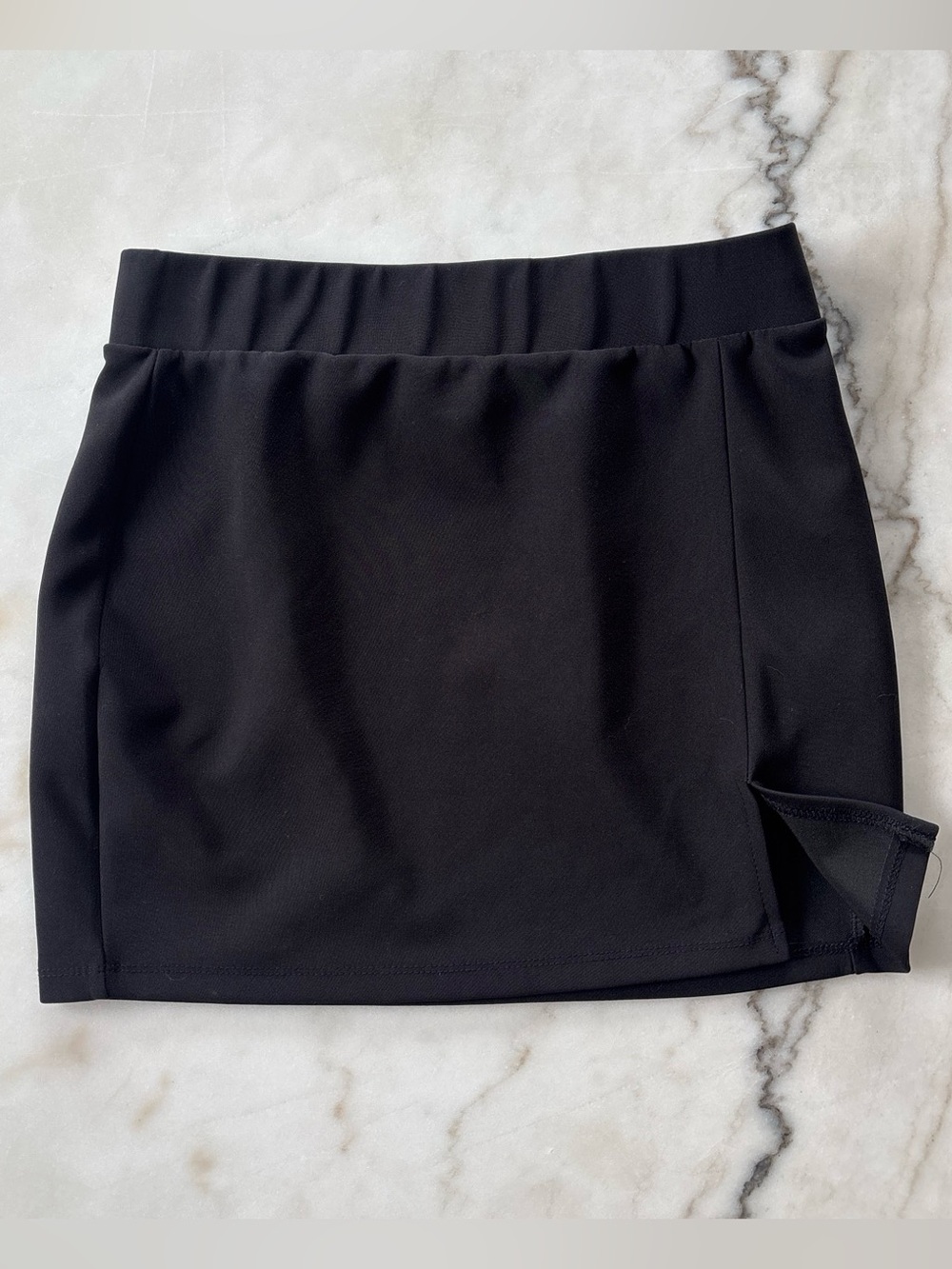 Black Mini Skirt Side Slit High Waisted Elastic Waist Bodycon Fit Size Small